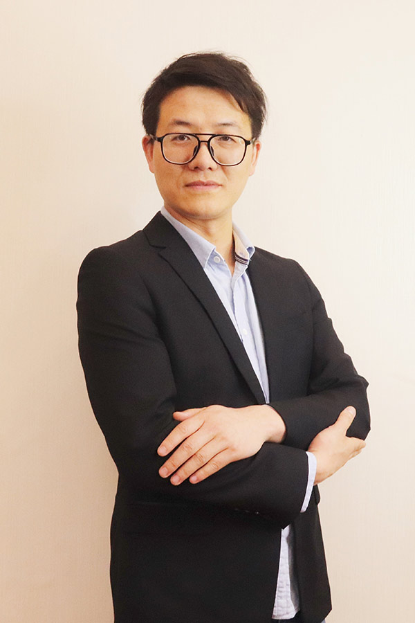 靖边李林科 本科学历,毕业于西安石油大学