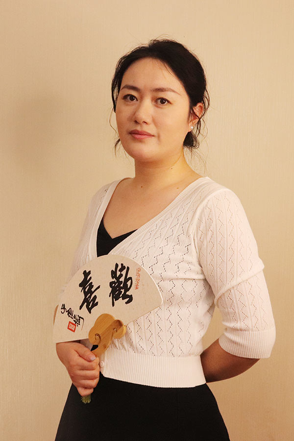 靖边石亚利 研究生学历,毕业于陕西师范大学