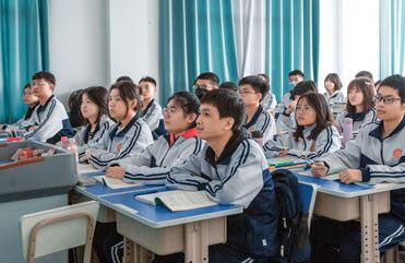 靖边精品升学班